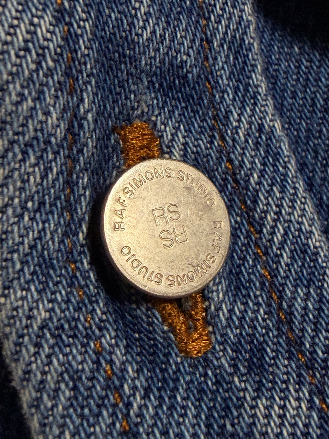 [L] RAF SIMONS 라프시몬스 패치 데님 셔츠 상품이미지5