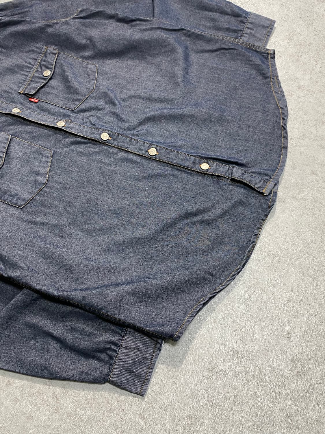 [L] 00s Levi's 리바이스 엔지니어드 데님 셔츠 상품이미지4