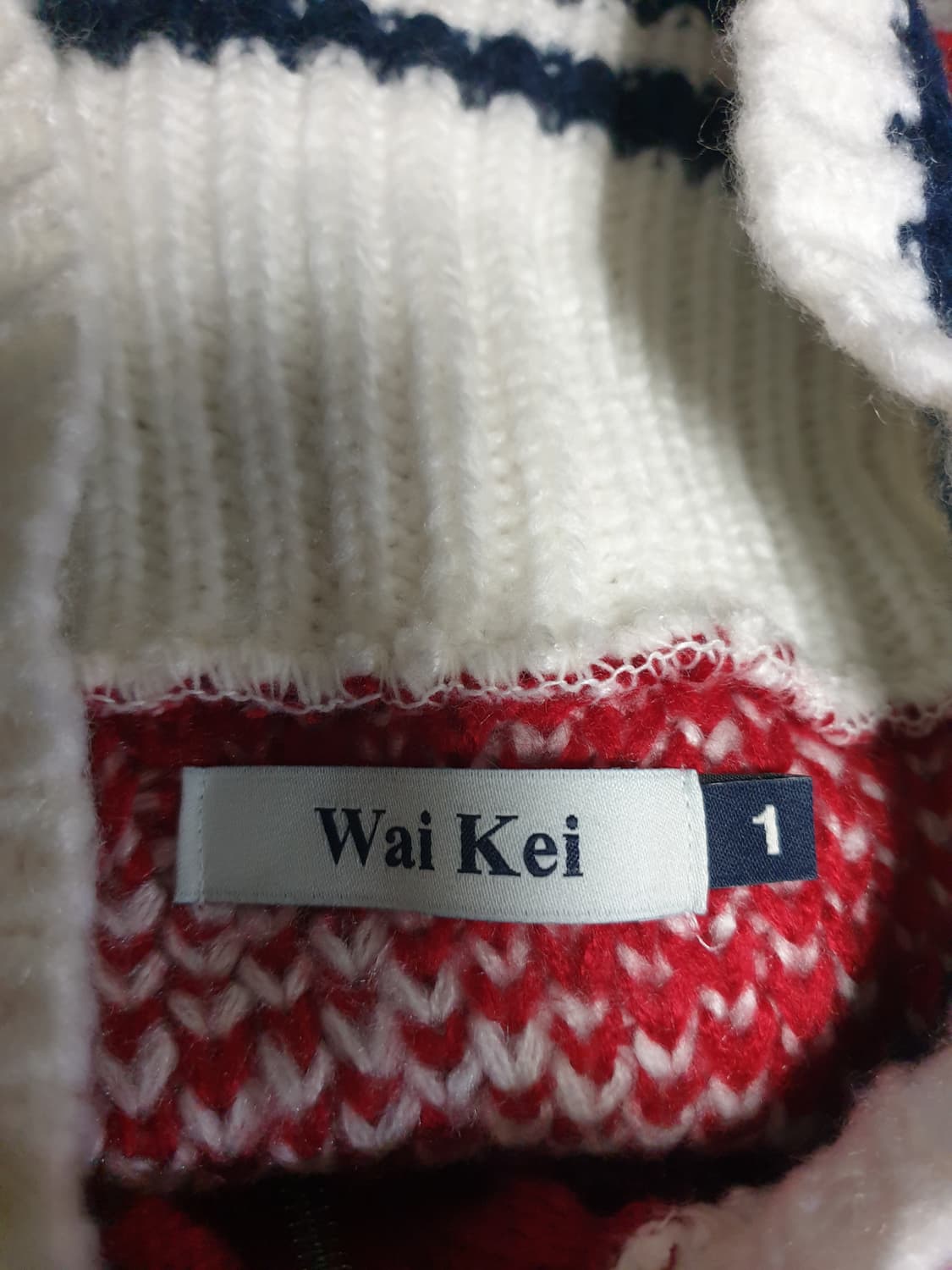 WAIKEI 와이케이 돌핀스타로고 혜비 니트집업 레드 (1사이즈) 상품이미지7