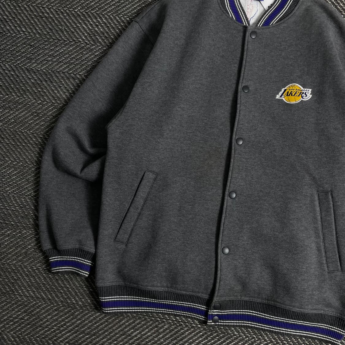 00s 리복 X NBA LA레이커스 박시핏 바시티 자켓o 3195 상품이미지3