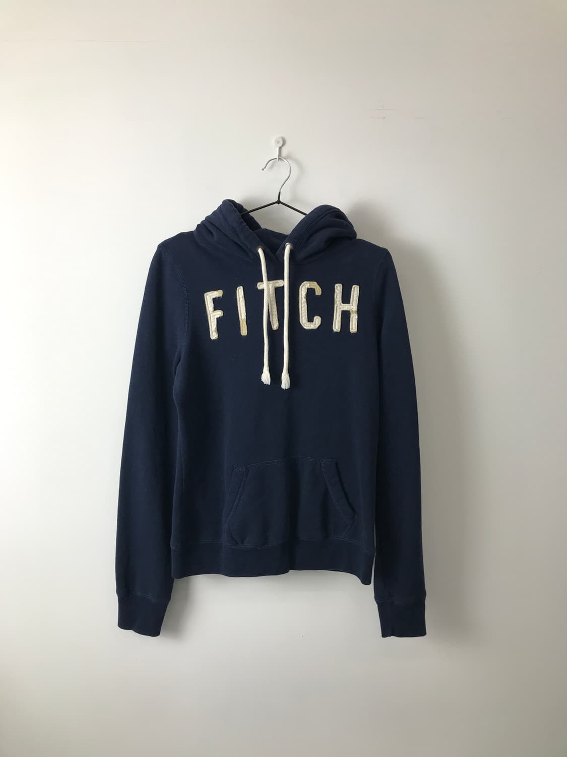 Abercrombie & Fitch Heritage Logo Hoodie 상품이미지3