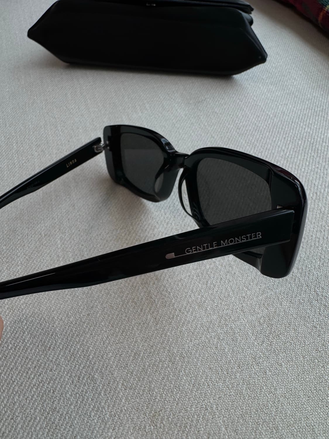 젠틀몬스터 린다(제니착용) 상품이미지4