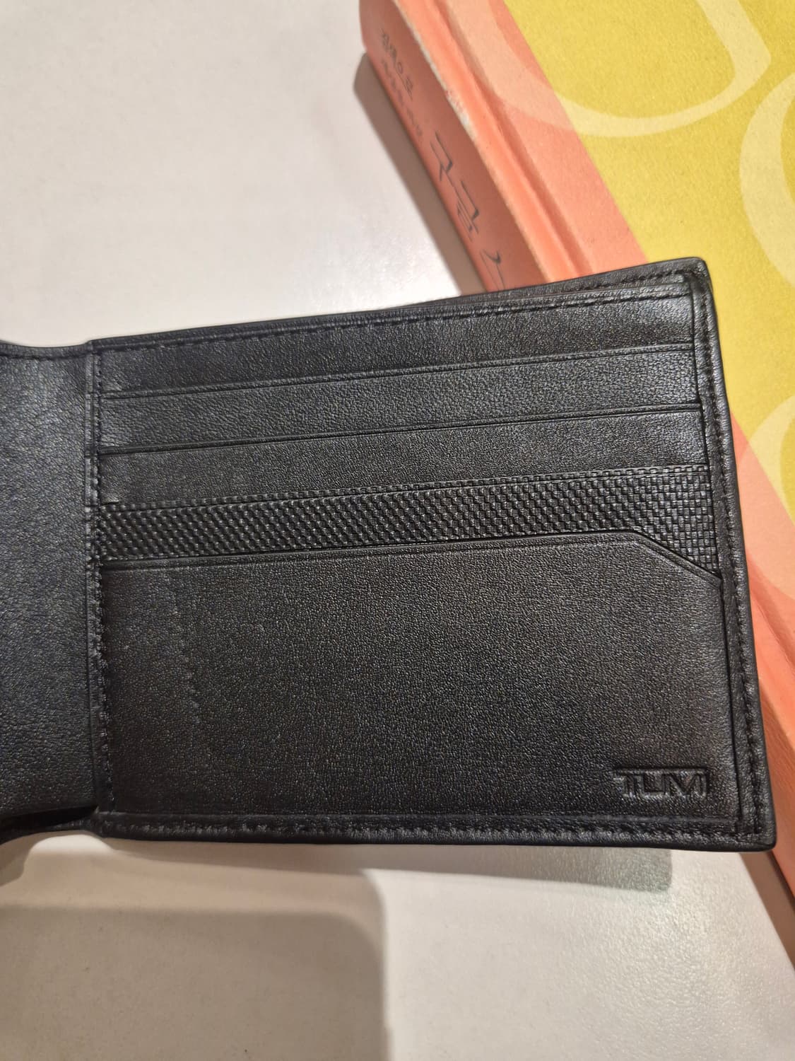 투매 남성 지갑 판매합니다 상품이미지2