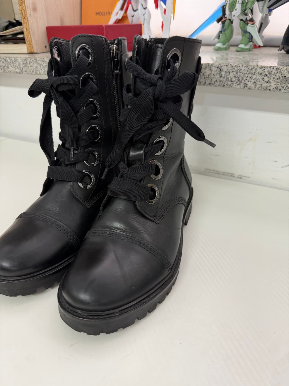 정품) 쟈딕앤볼테르 여성 블랙 워커 부츠 38 상품이미지2