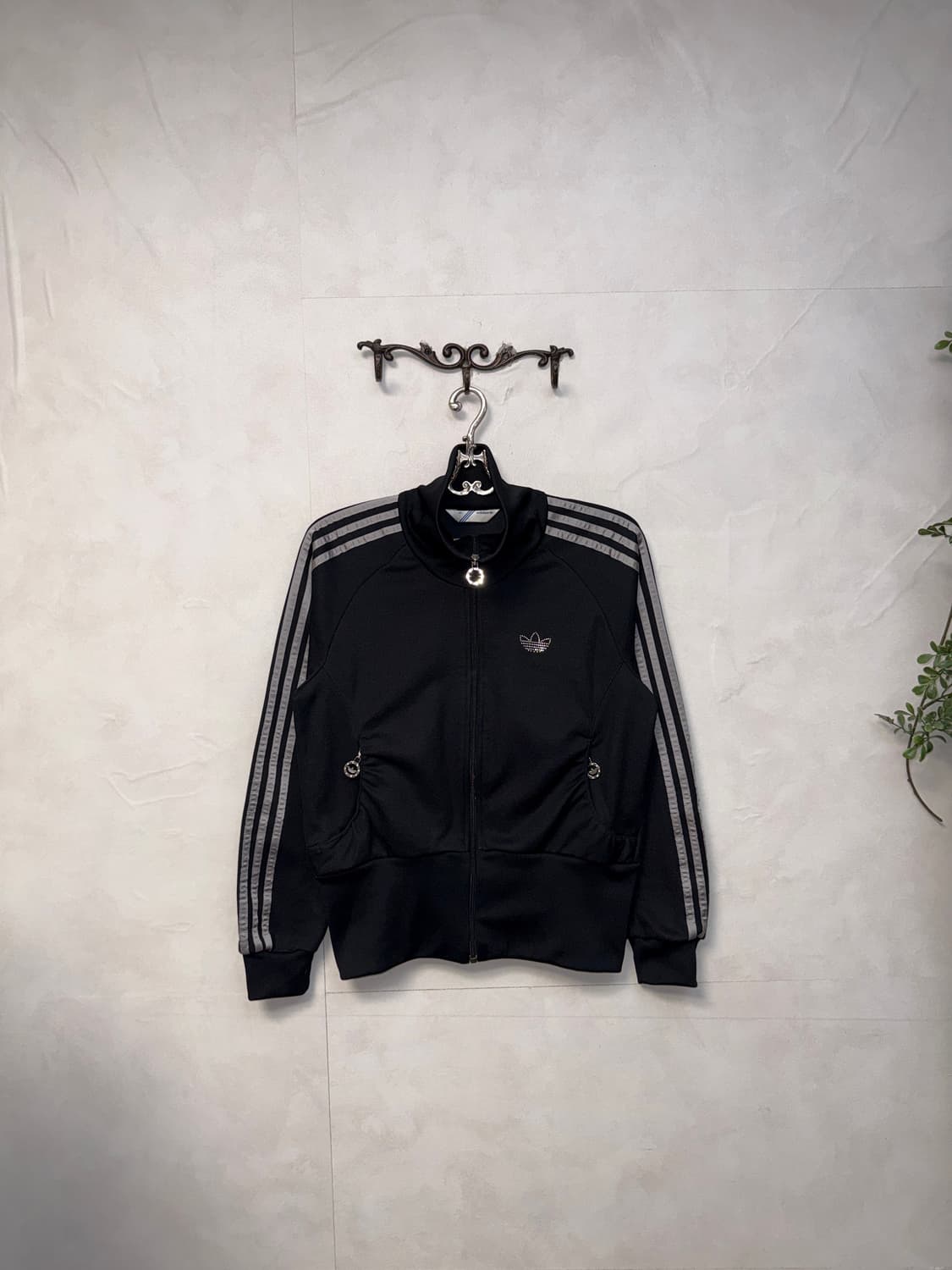 Adidas black&gray cubic track top jersey 상품이미지1