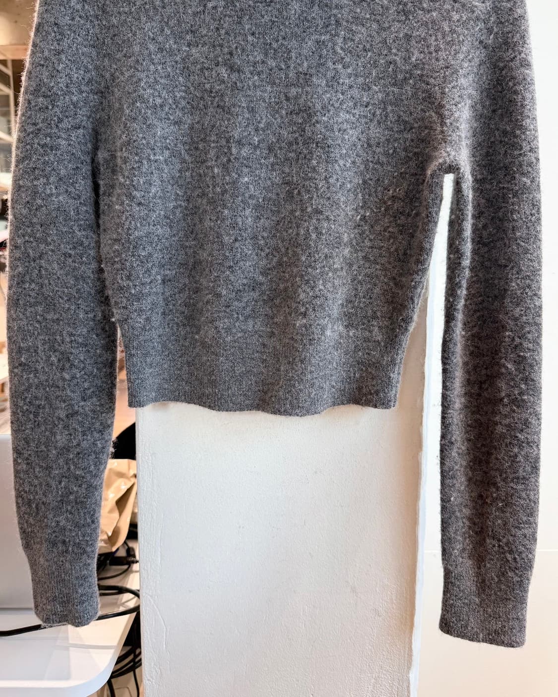 셀프 포트레이트 그레이 엠블리시드 니트 상품이미지6