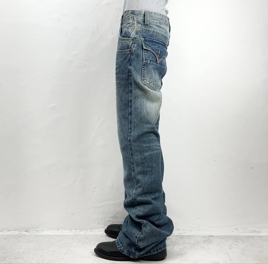 Zip Pocket Flare Denim Pants   상품이미지3
