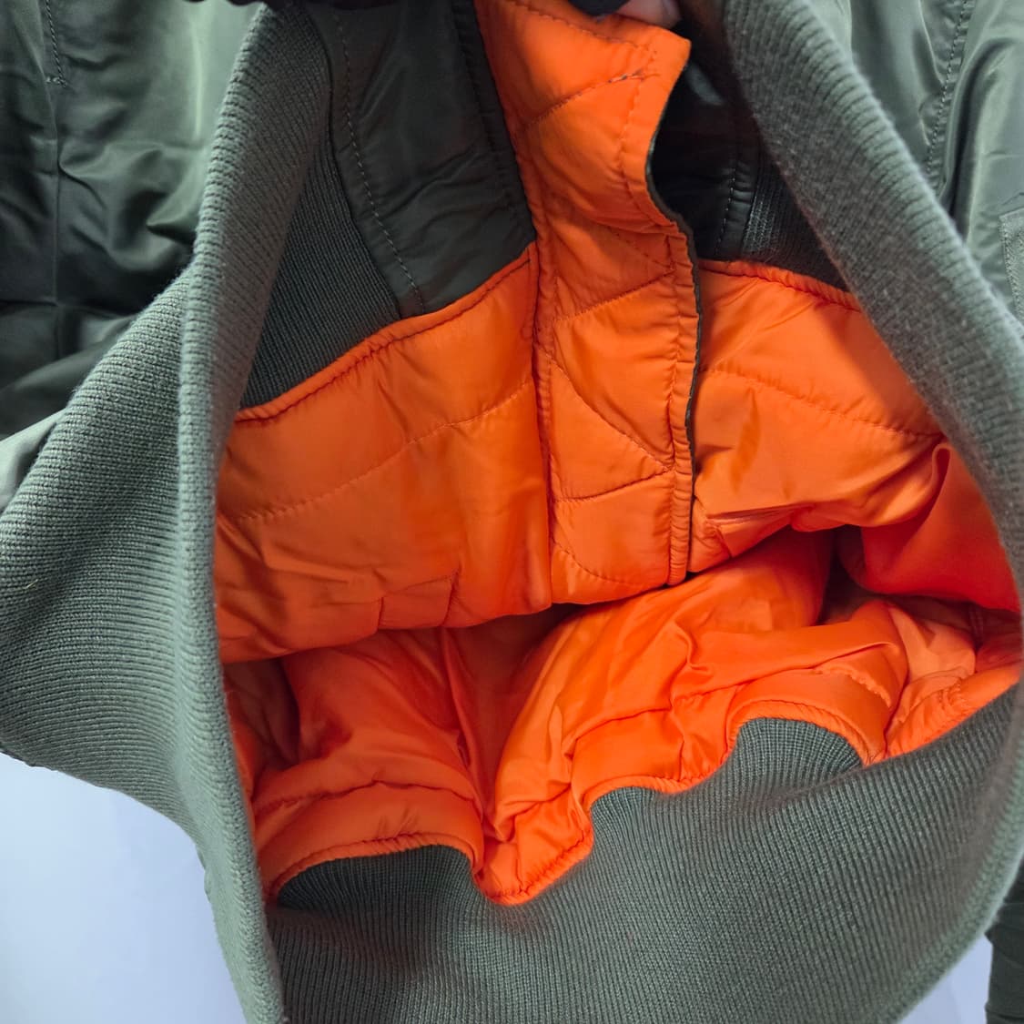 가슴둘레 118 / 알파인더스트리 A급 MA-1 항공점퍼 리버시블 양면 상품이미지6