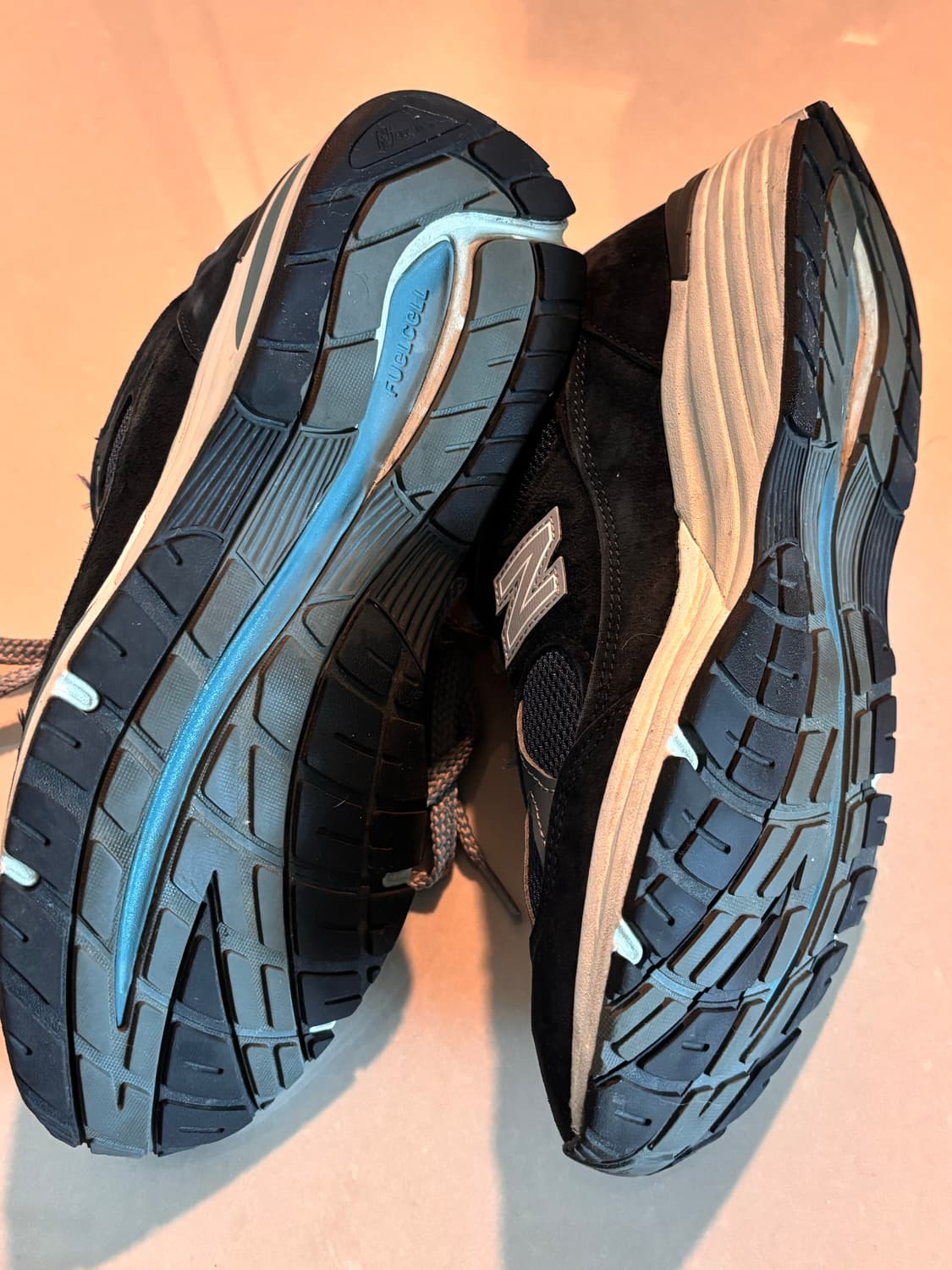 뉴발란스 991 V2 네이비 상태 좋음 상품이미지3