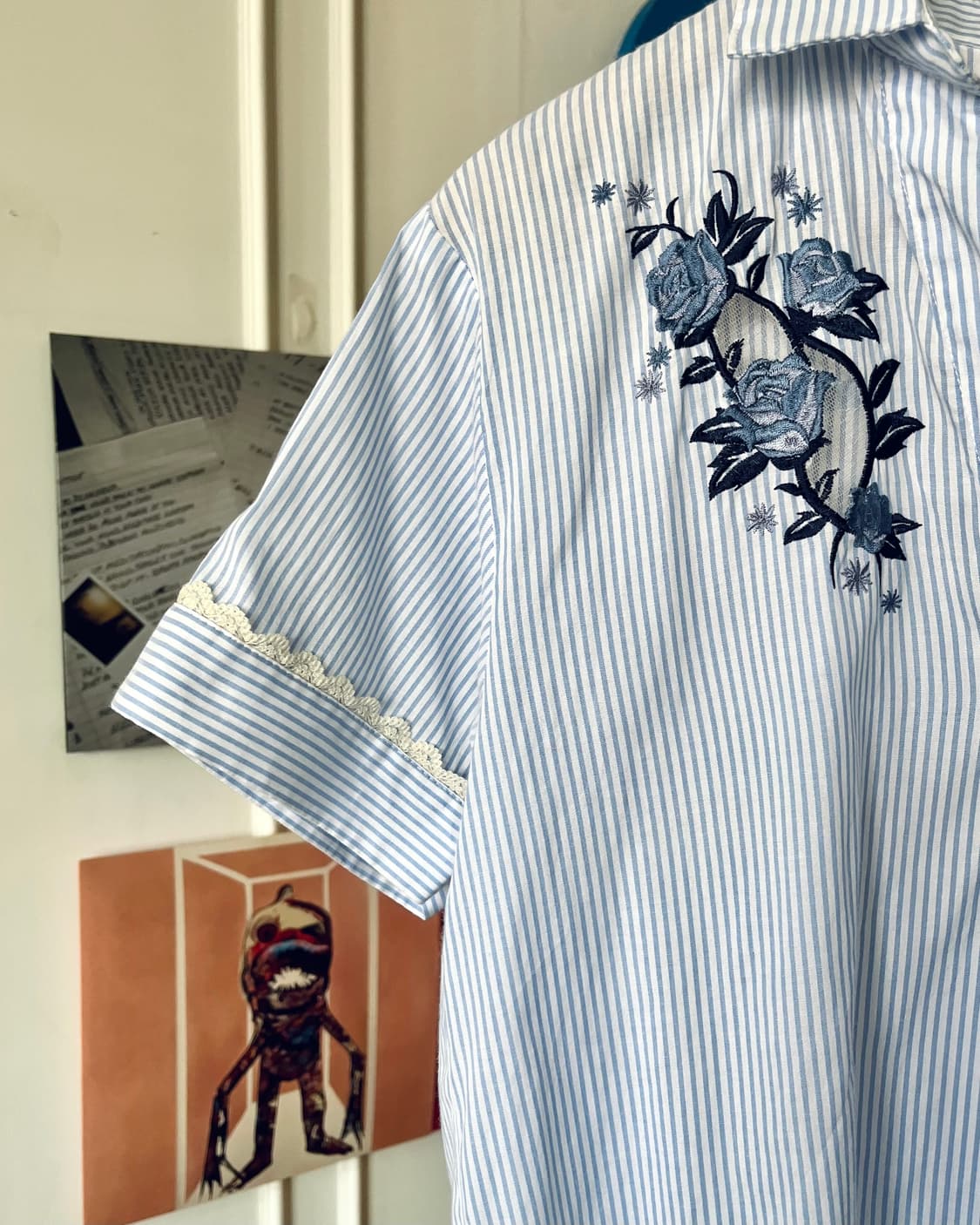 axes femme Floral Lace Detail 1/2 Shirt 상품이미지4
