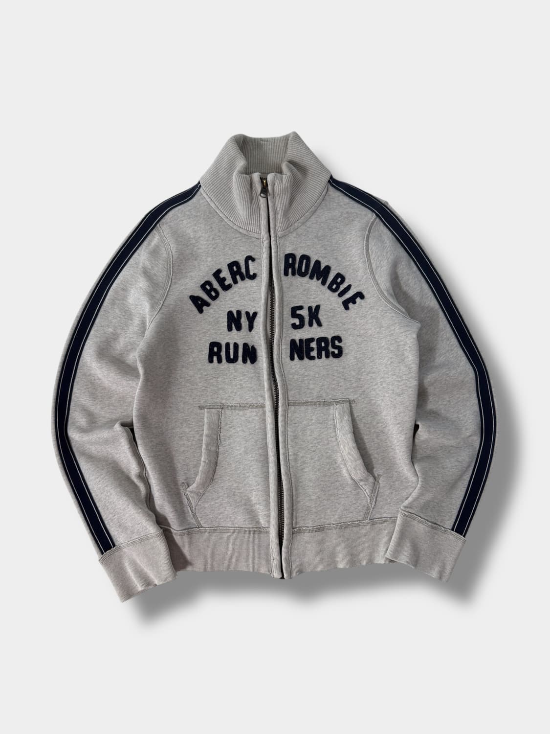 아베크롬비 루즈핏 빅패치로고 해비스웻 집업 상품이미지1