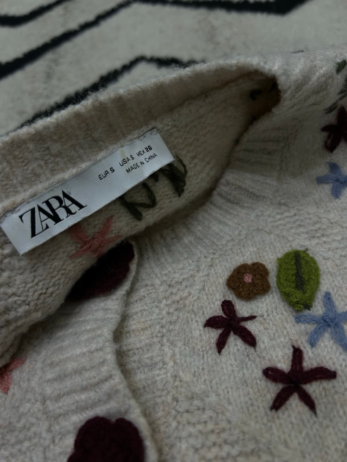 [한국M]ZARA 플라워 자수 크롭 가디건 상품이미지4