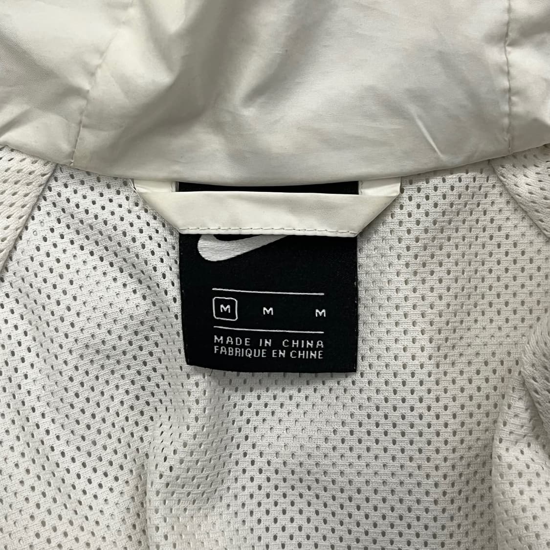 [정품/M] 나이키 바람막이 화이트 블랙 후드 자켓 b18 상품이미지5