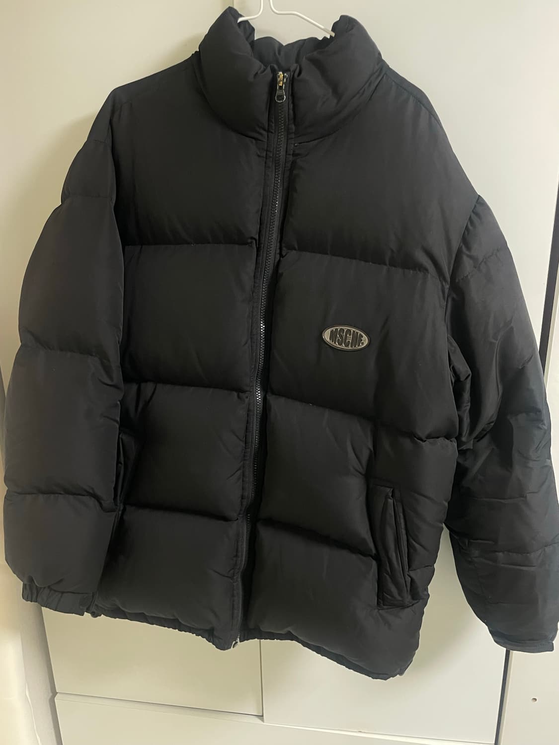 미스치츠 오발 백로고 패딩 상품이미지3