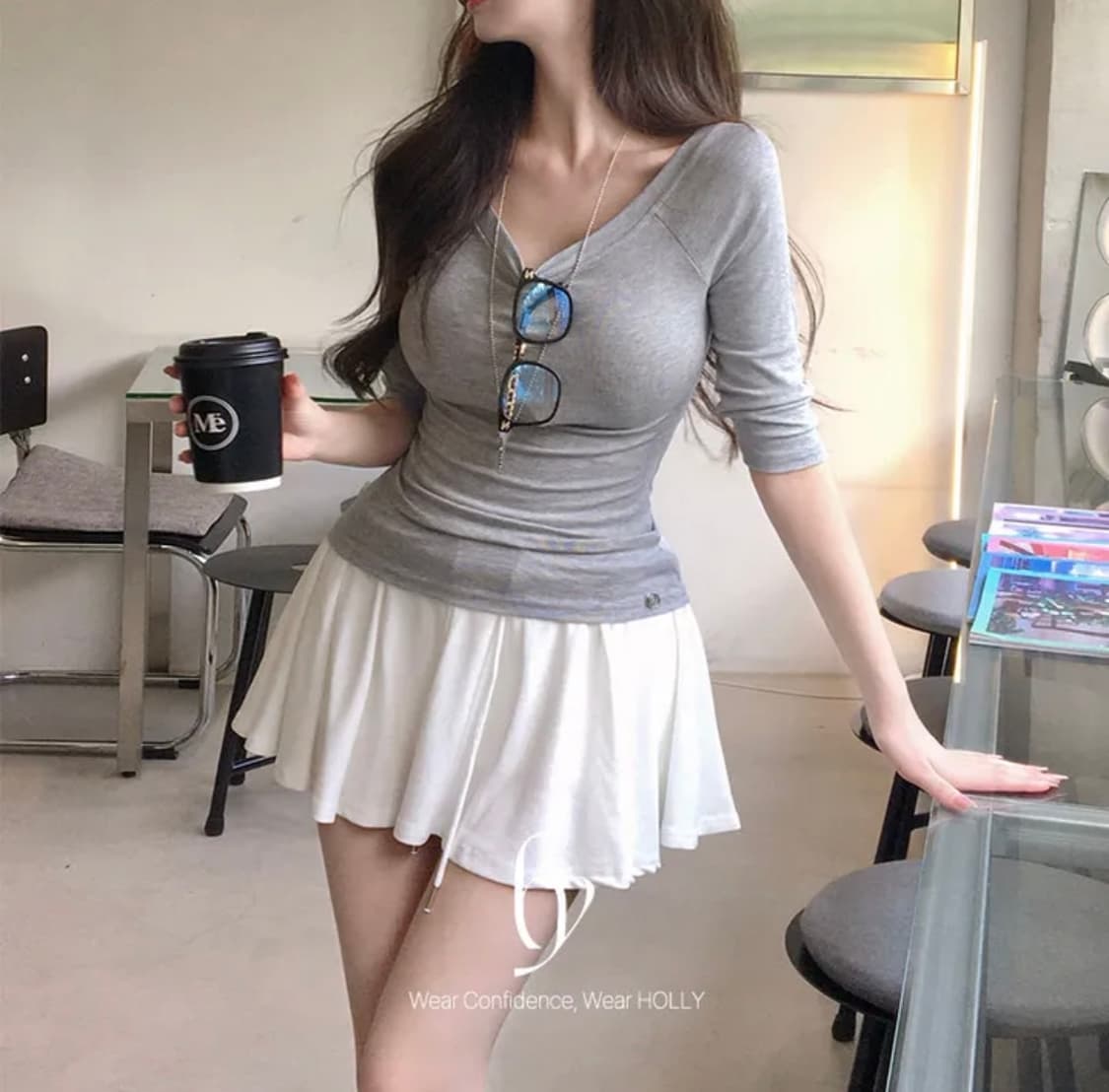 에이블리 홀리 블랙색상 made 앤느 보트넥 7부 티셔츠 상품이미지1