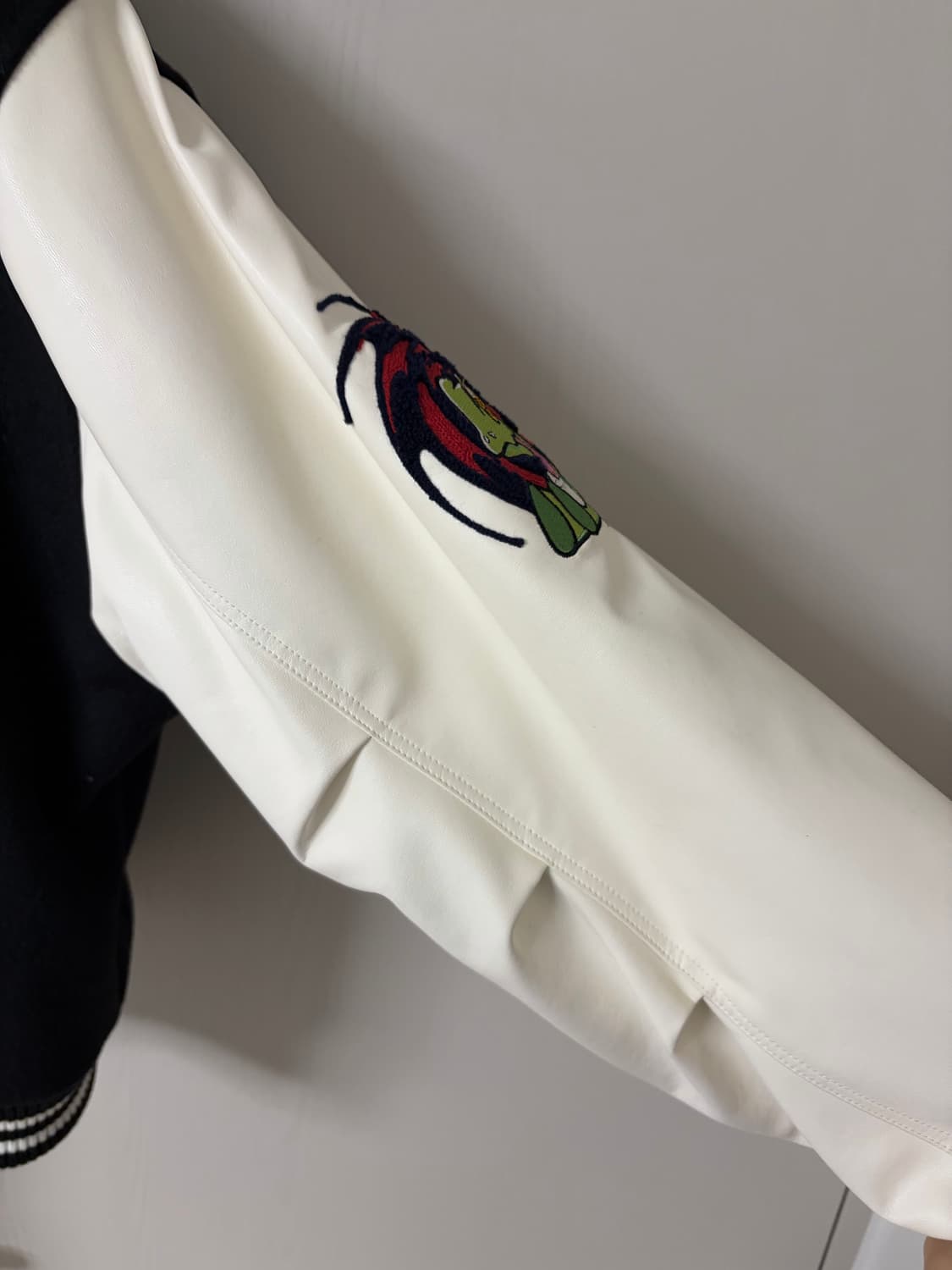 Sundayoffclub 선데이오프클럽 선오클 바시티 자켓 상품이미지7