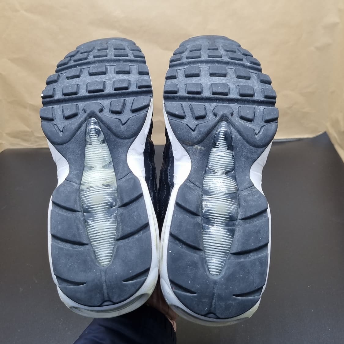 나이키 에어맥스95 검흰 운동화250  상품이미지3