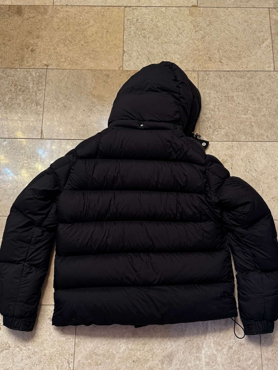 몽클레어 24fw 베제르 상품이미지3