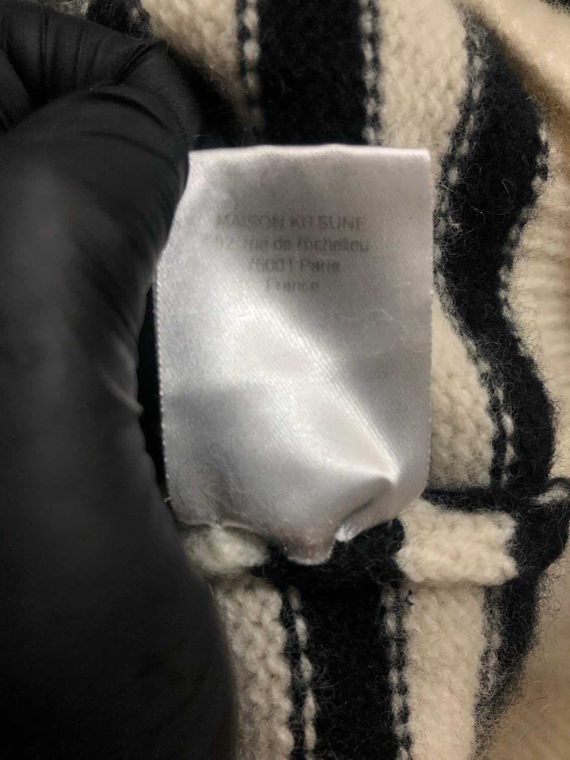 [여성L] 메종키츠네 폭스헤드 니트 상품이미지8