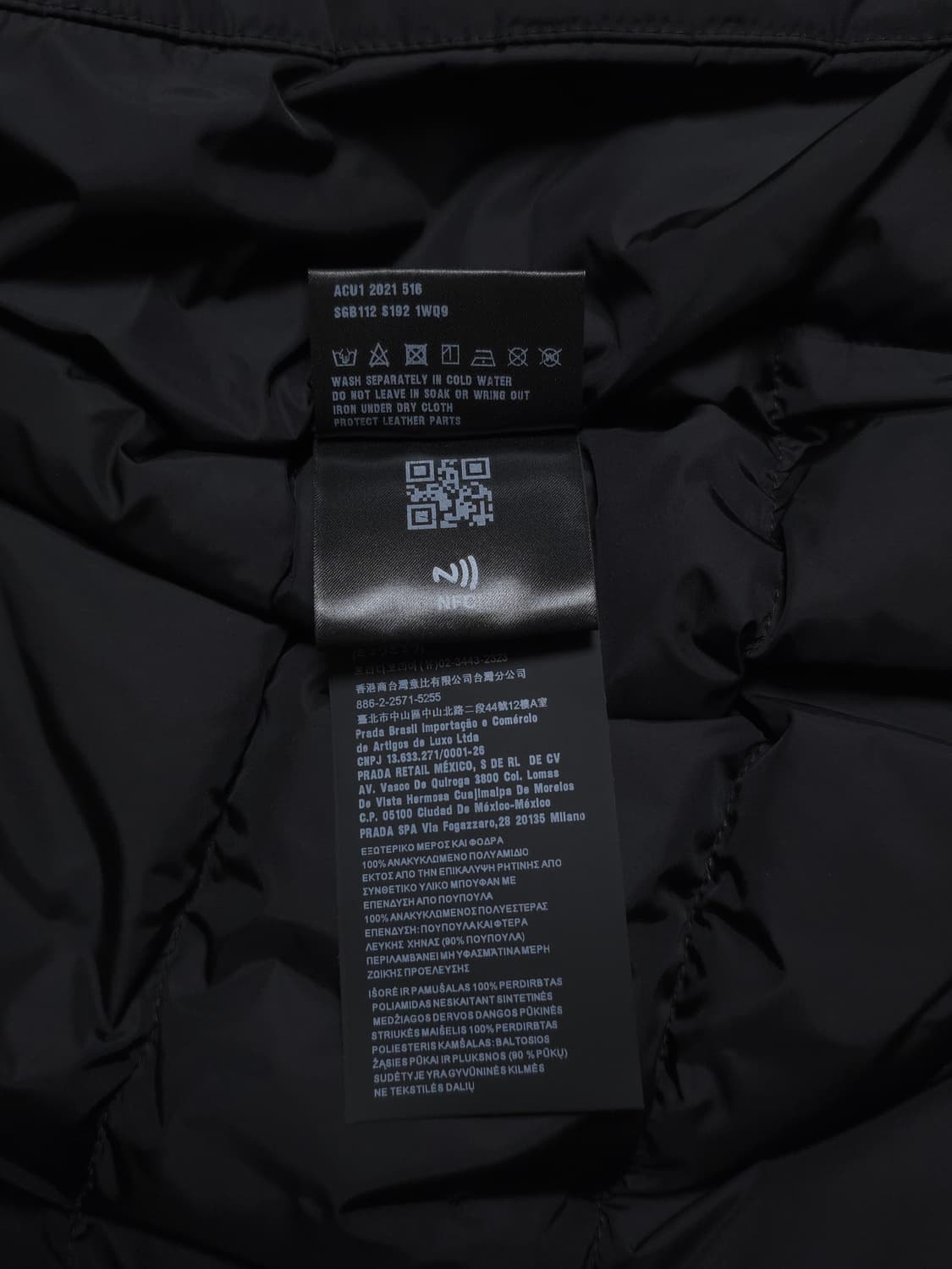 [50] 프라다 리나일론 숏패딩 블랙(SGB112) 상품이미지8