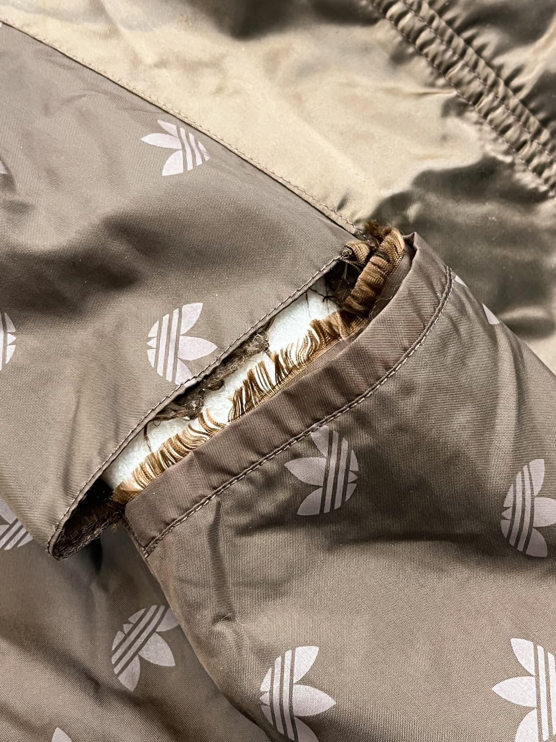 아디다스 Y2K 트레포일 퀼티드 후드 자켓 상품이미지7