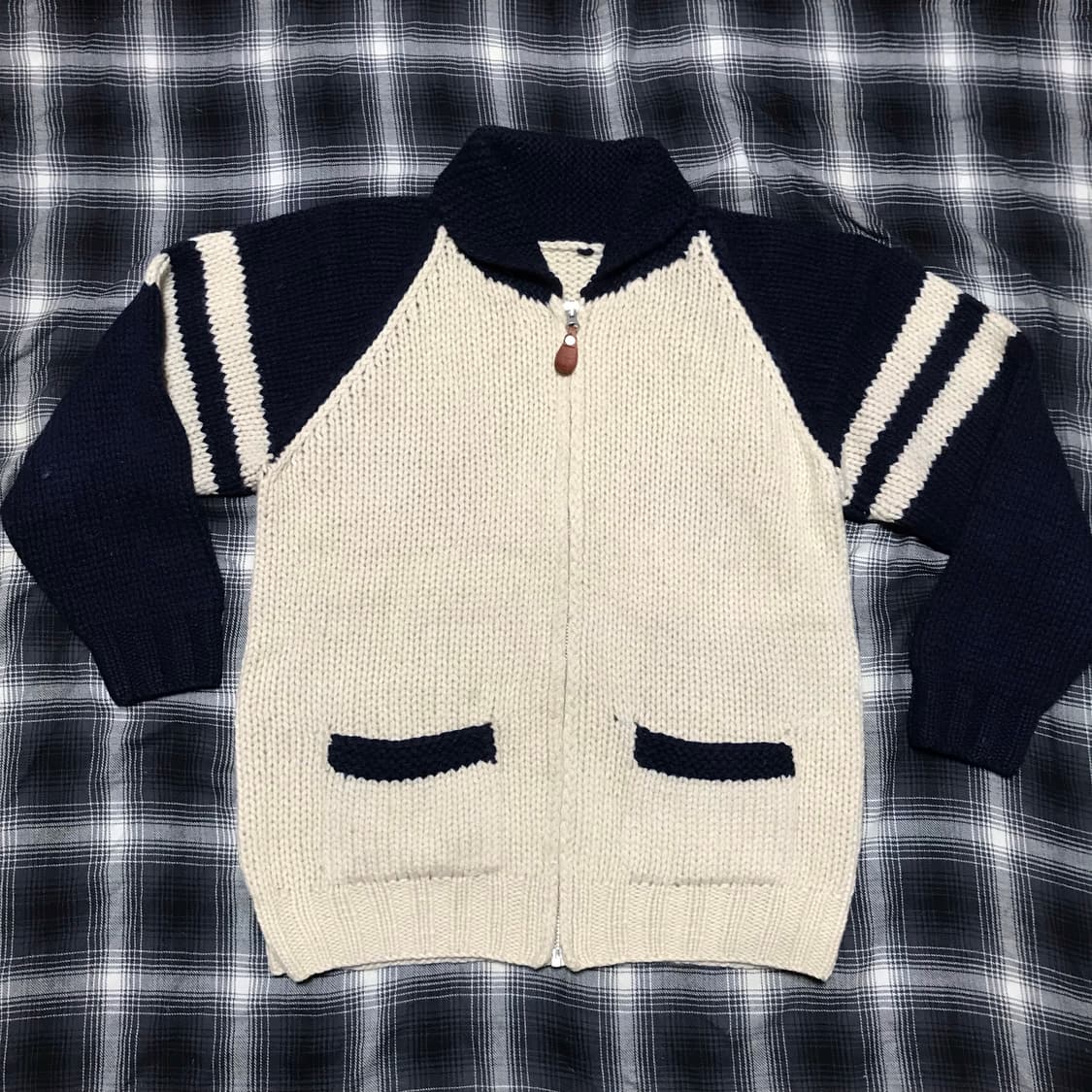 재팬 90s 네이비 오프화이트 헤비 울 코위찬 상품이미지1