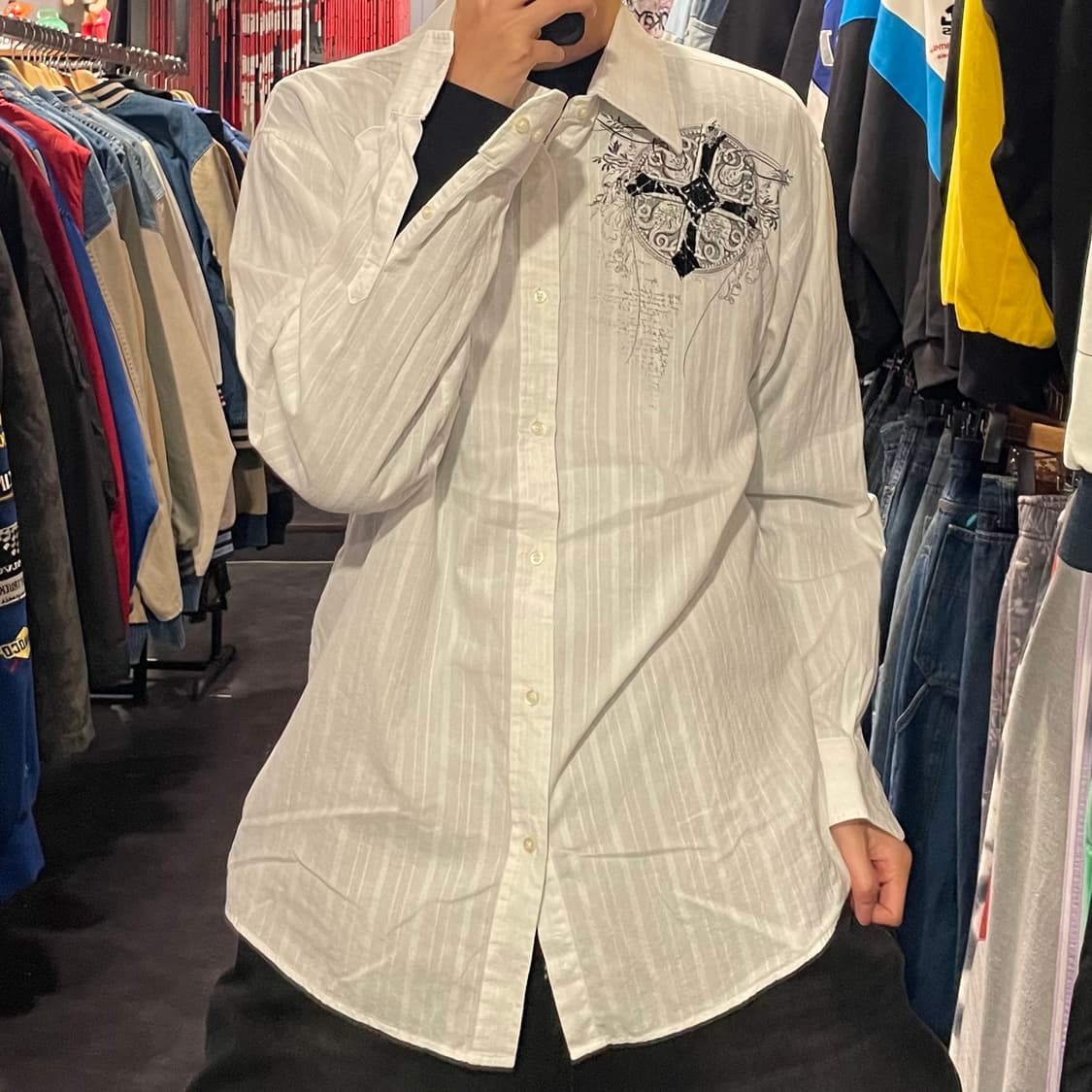 [IM] vtg 웨스턴 벨벳 프린팅 화이트 셔츠 상품이미지1