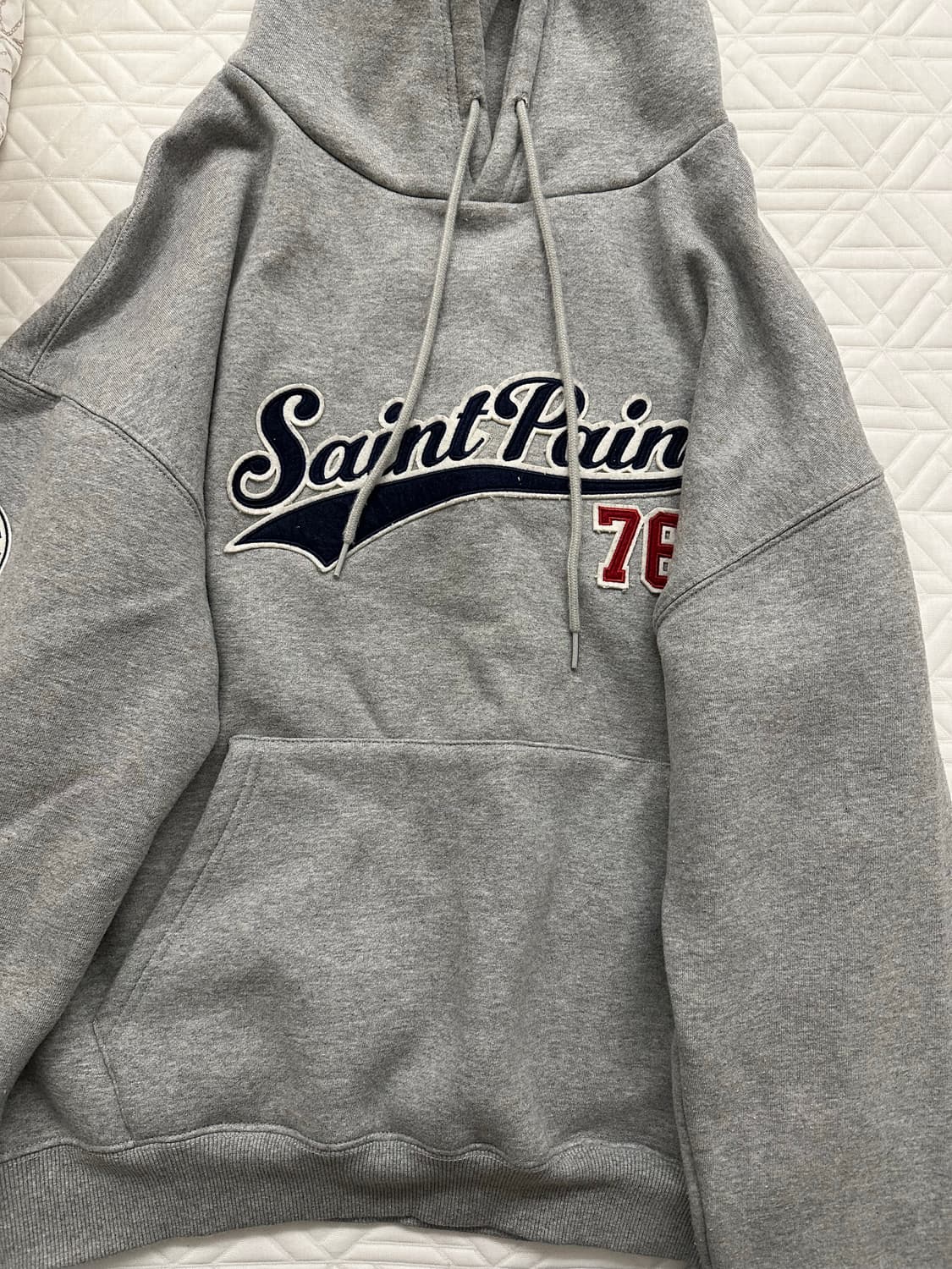 세인트페인 후드티 상품이미지1
