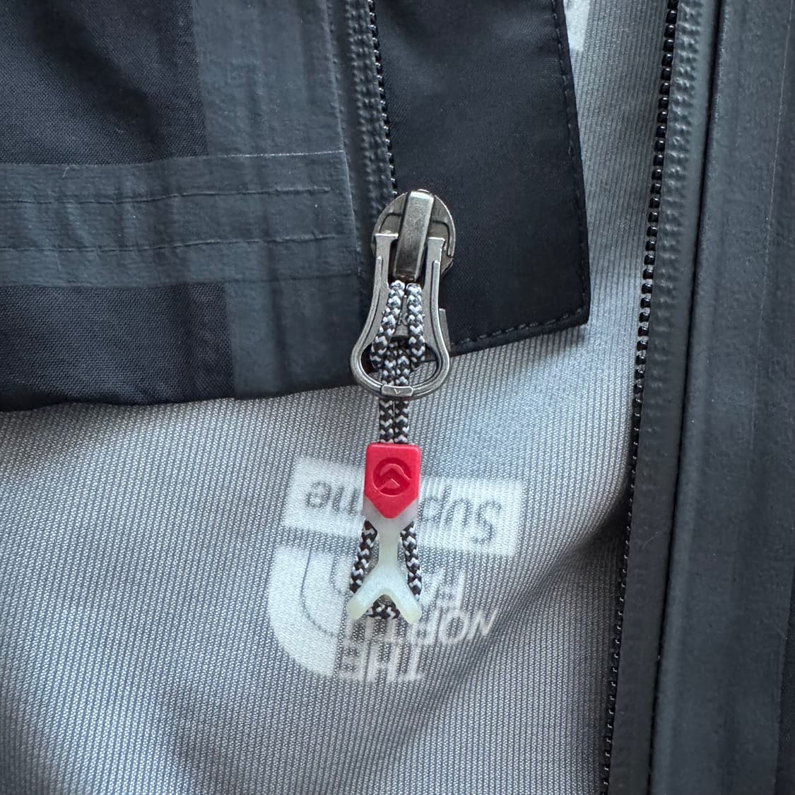 슈프림 노스페이스 21SS 테이프심 코치 자켓 바람막이 상품이미지7