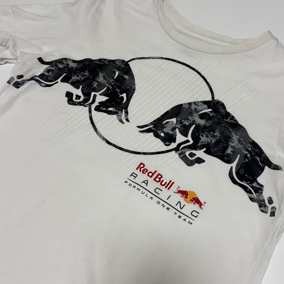 푸마 x 레드불 레이싱(Red Bull Racing) 그래픽 반팔 티셔츠 상품이미지2