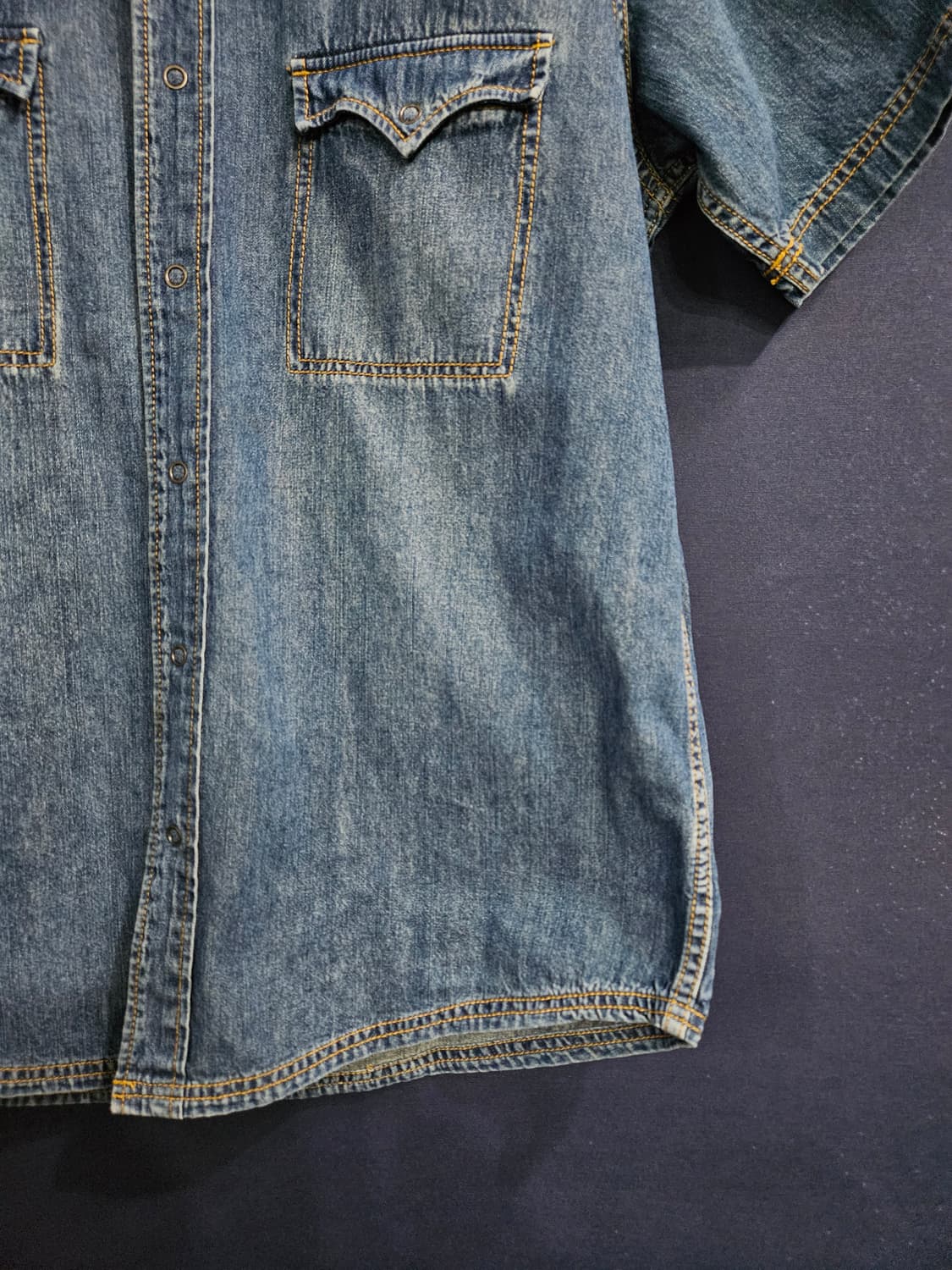 리바이스 블루 남성 100 데님 반팔셔츠  상품이미지5