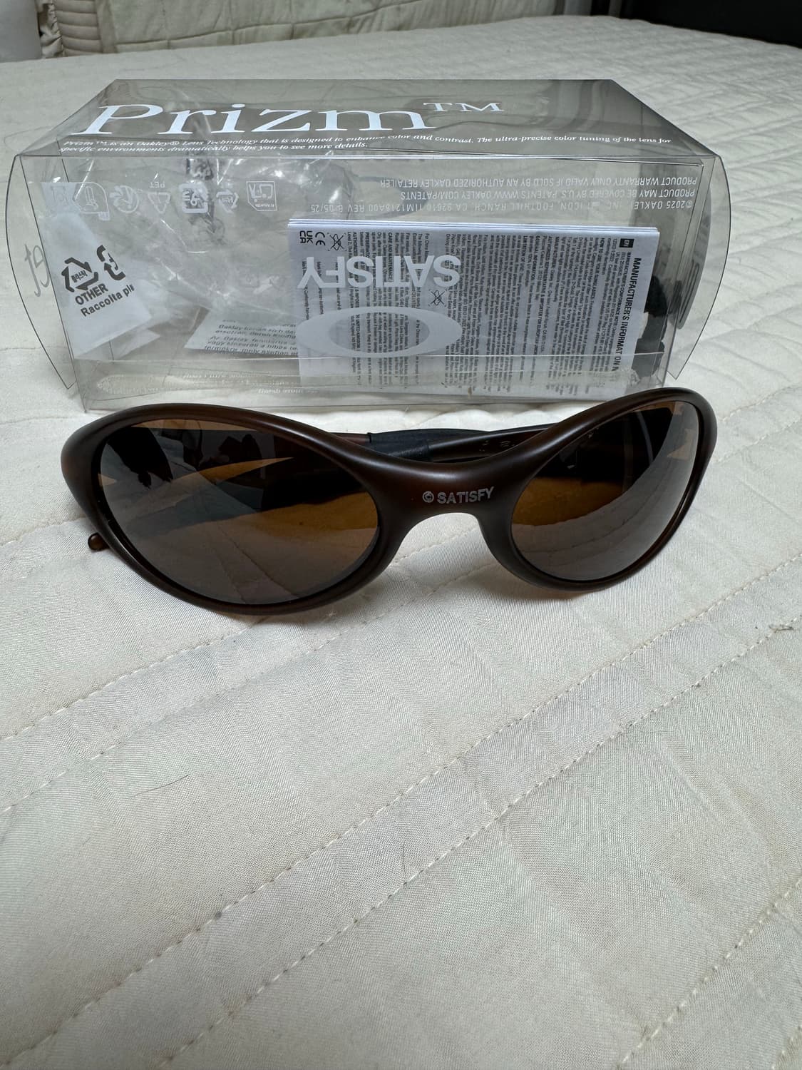 오클리 X 새티스파이 아이자켓 듄 상품이미지2