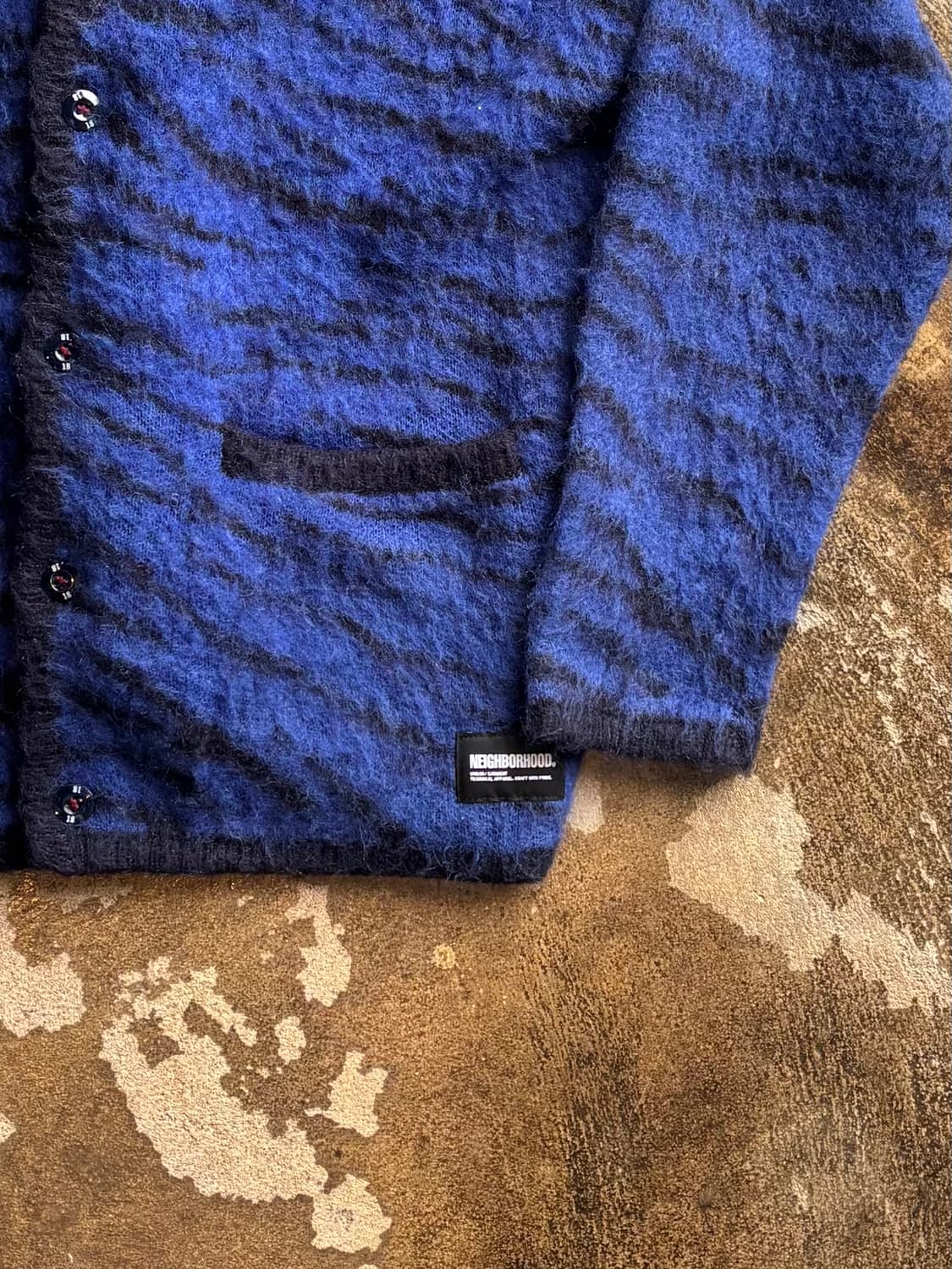 Neighborhood Tiger  Mohair  Cardigan 상품이미지2
