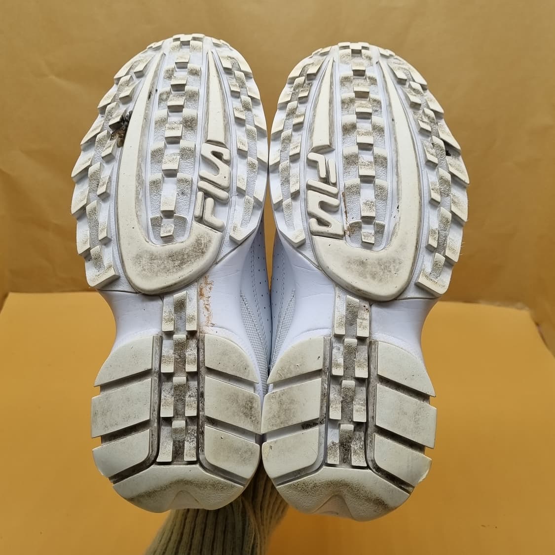 휠라 디스럽터2 남성운동화260  상품이미지3