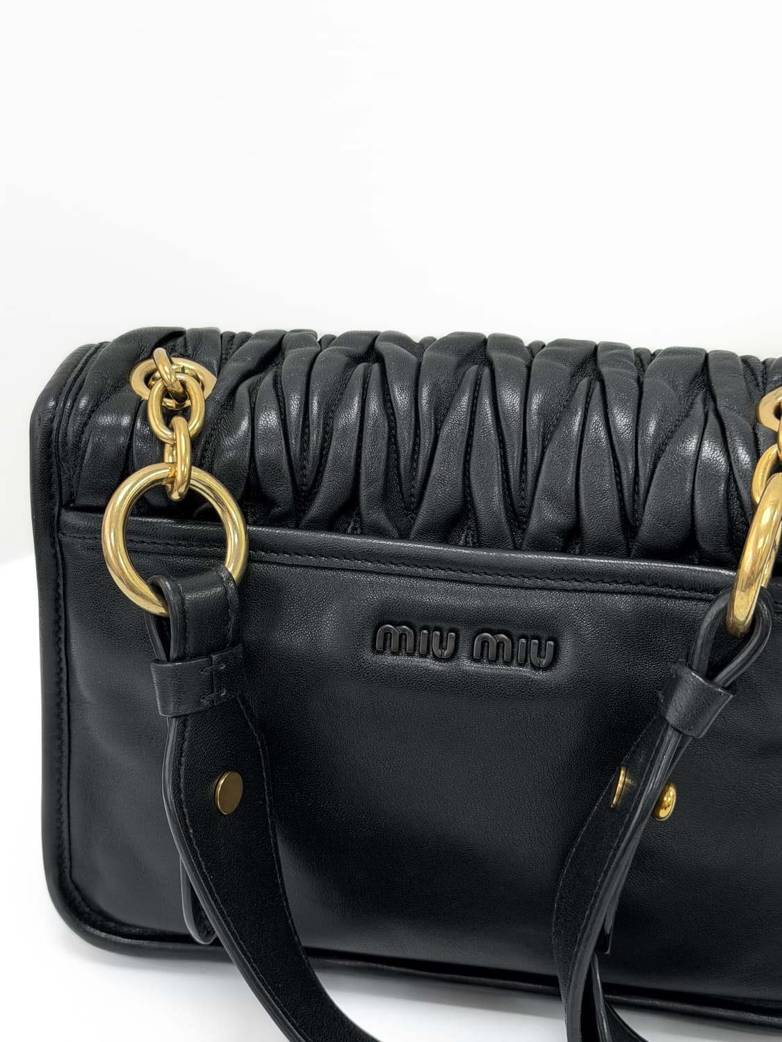 미우미우 파티나 마테라쎄 나파 크로스백 상품이미지5