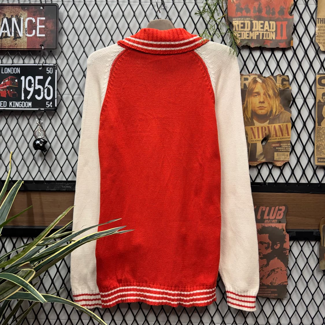 00s JPN VINTAGE 니트 전면 빅로고 포인트 레드 아이보리 상품이미지2