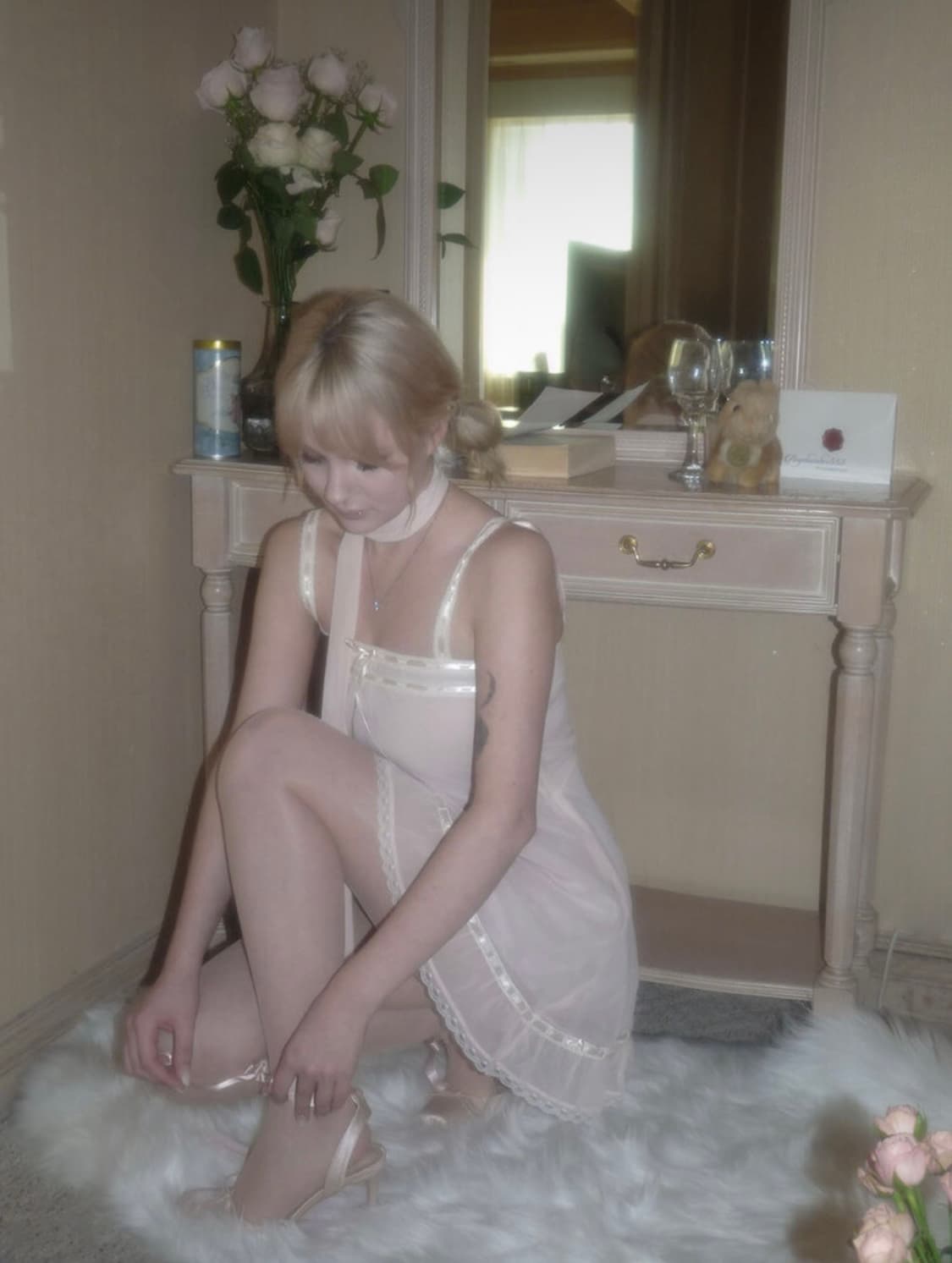 엔젤넘버555 페탈 레이스 드레스 petal lace dress 상품이미지3