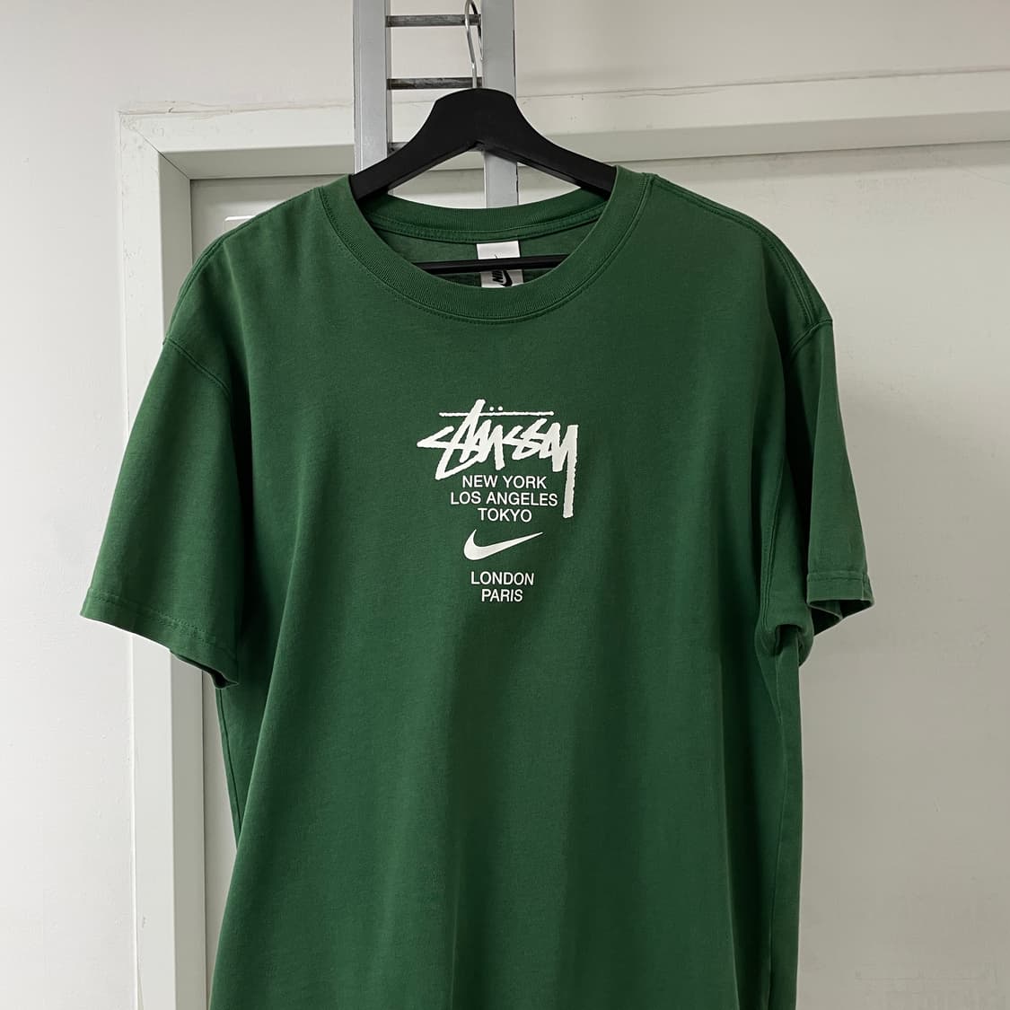 나이키 스투시 월드투어 반팔 티셔츠 그린 L 상품이미지2