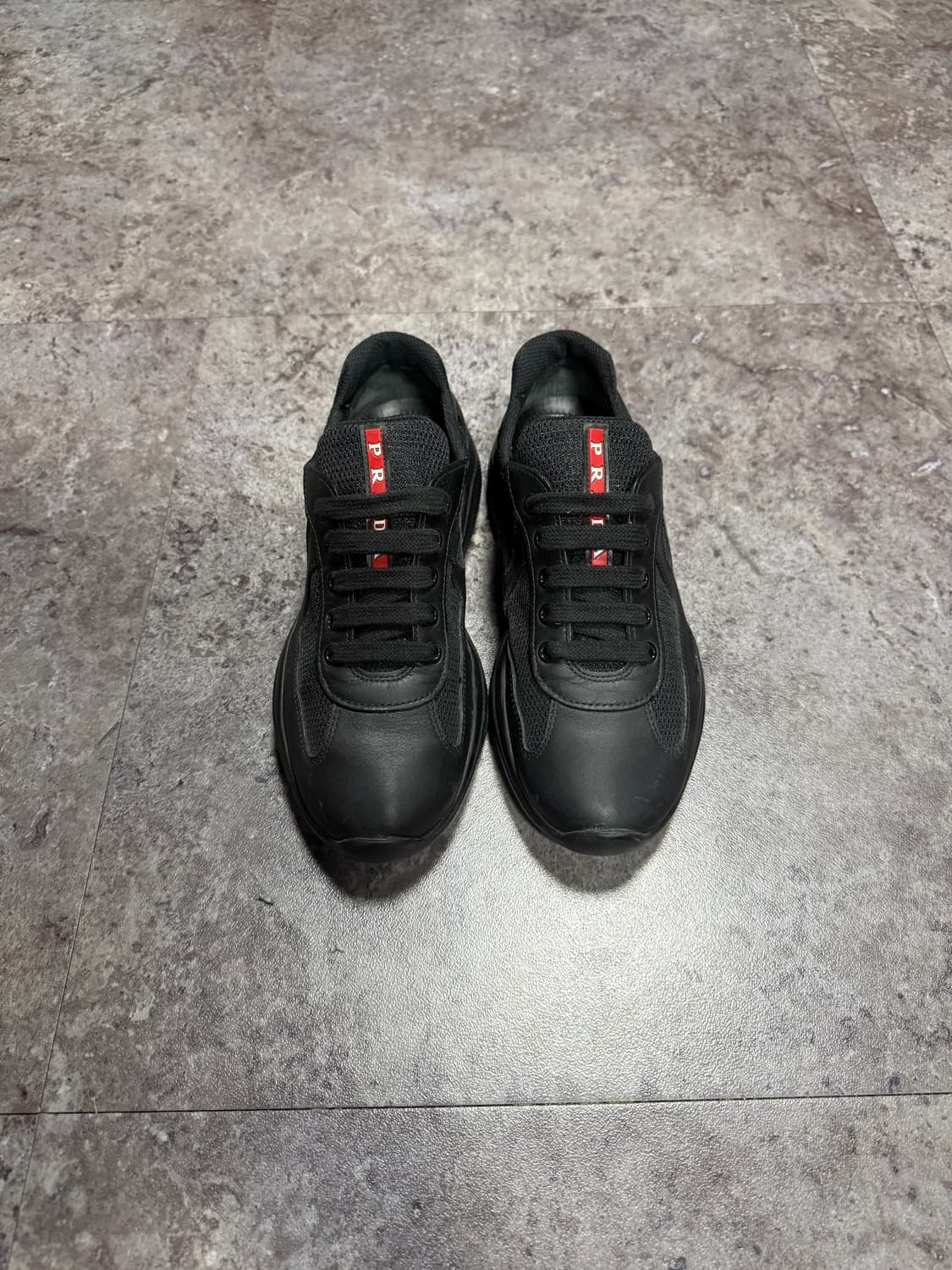 프라다 아메리카컵 36 현행 (빈티지x) 상품이미지2