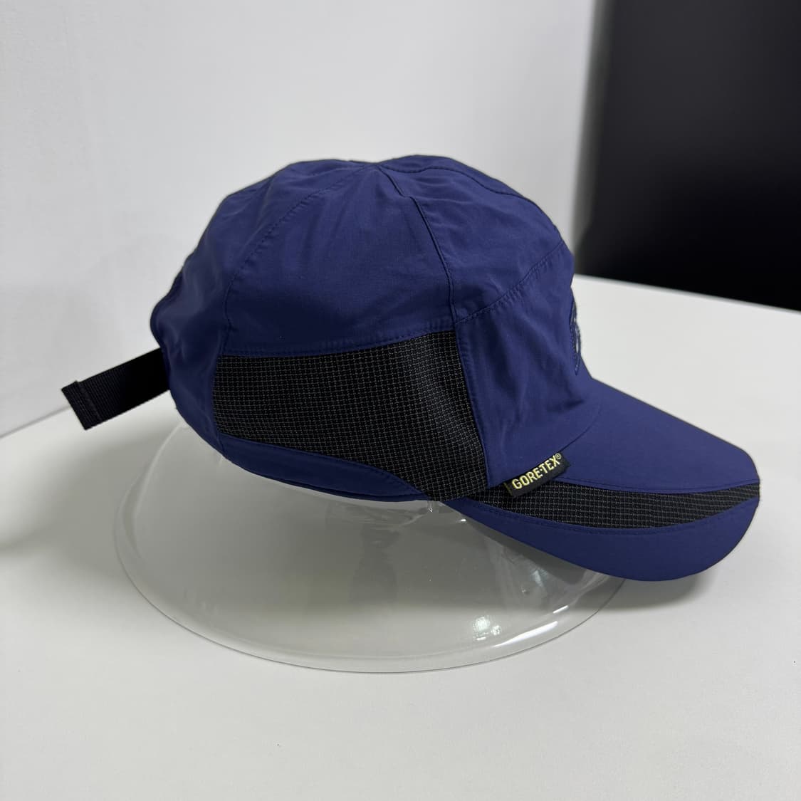 아식스 고어텍스 런닝캡 상품이미지2