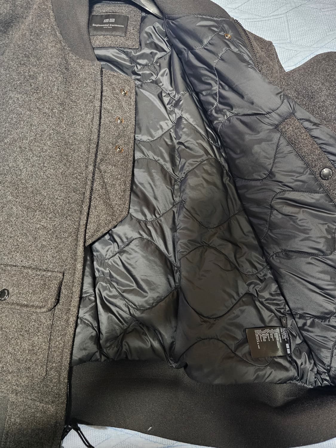 유니클로 x Engineered Garments 퍼프테크 블루종 L 상품이미지2