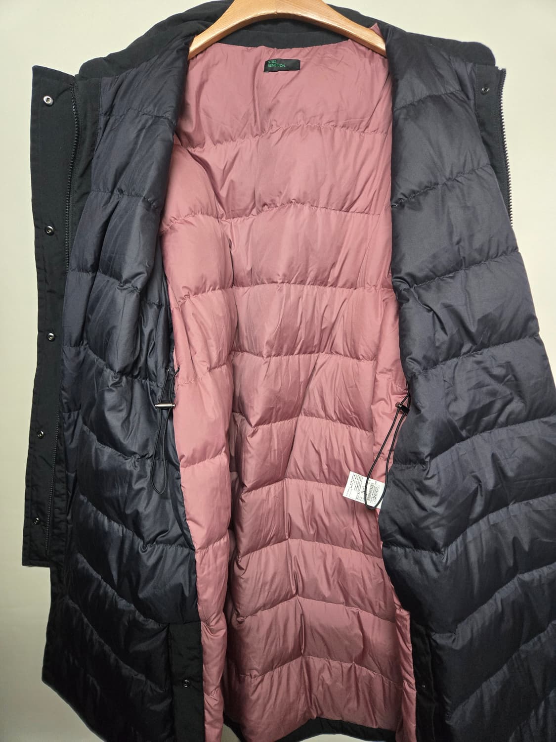 베네통 블랙 구스 롱 패딩 코트 44 모자X 상품이미지4