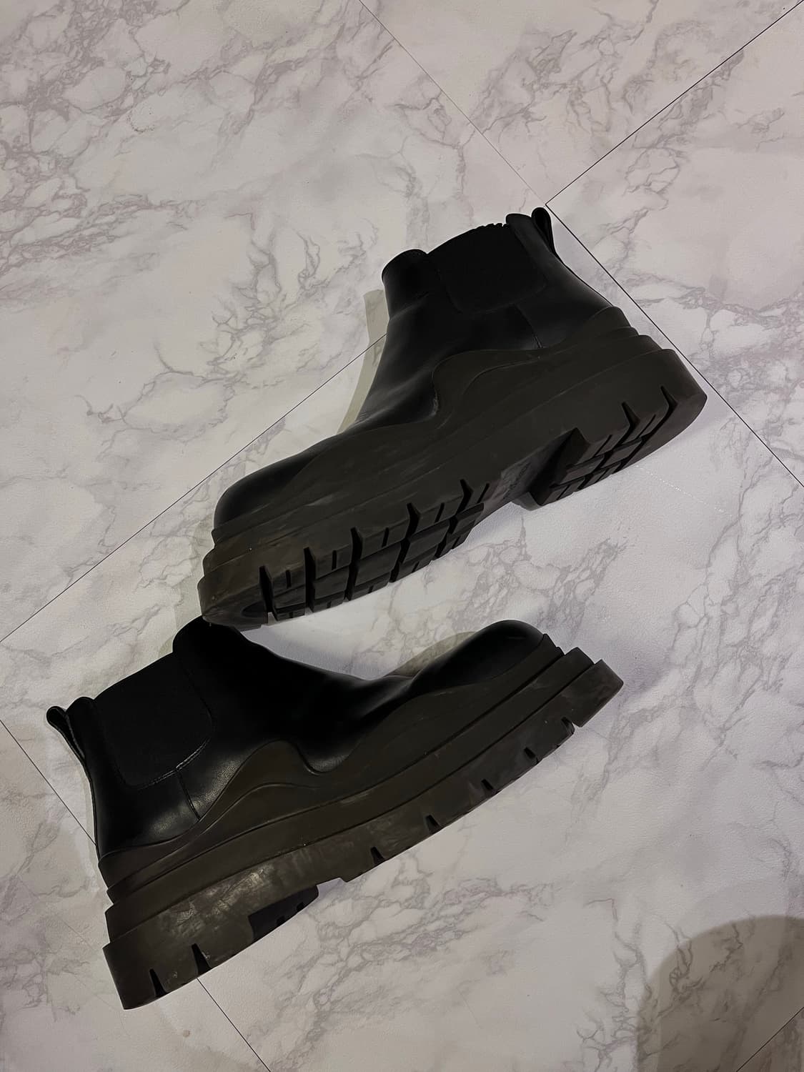 보테가베네타 타이어 부츠  상품이미지1