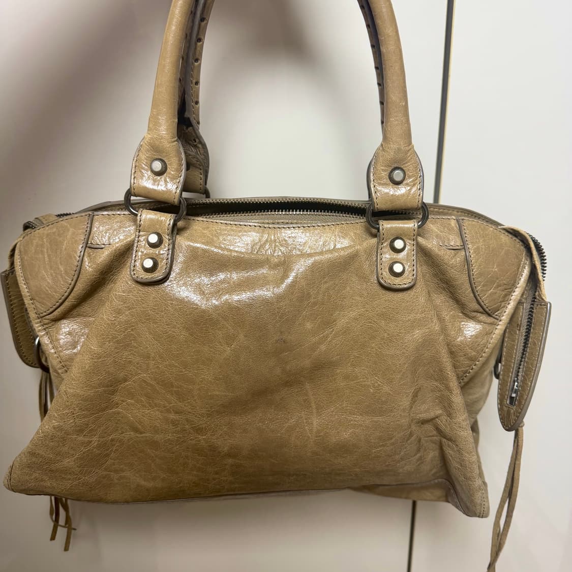 발렌시아가 모터백 시티백 미디움 상품이미지2