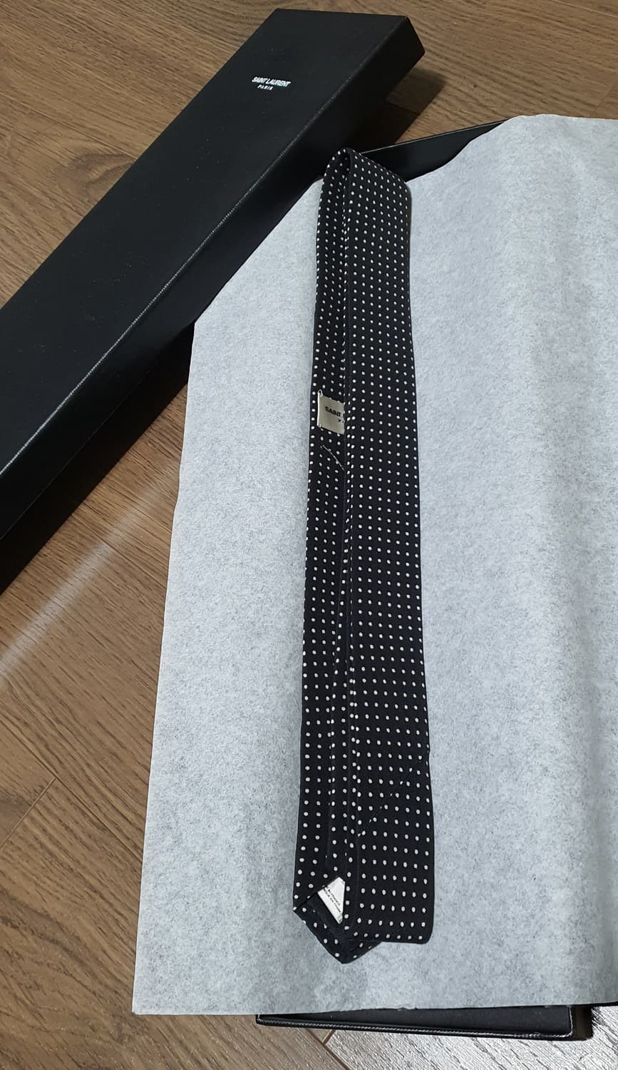 생로랑 에디슬리먼 도트 스키니 타이 F 넥타이 상품이미지3