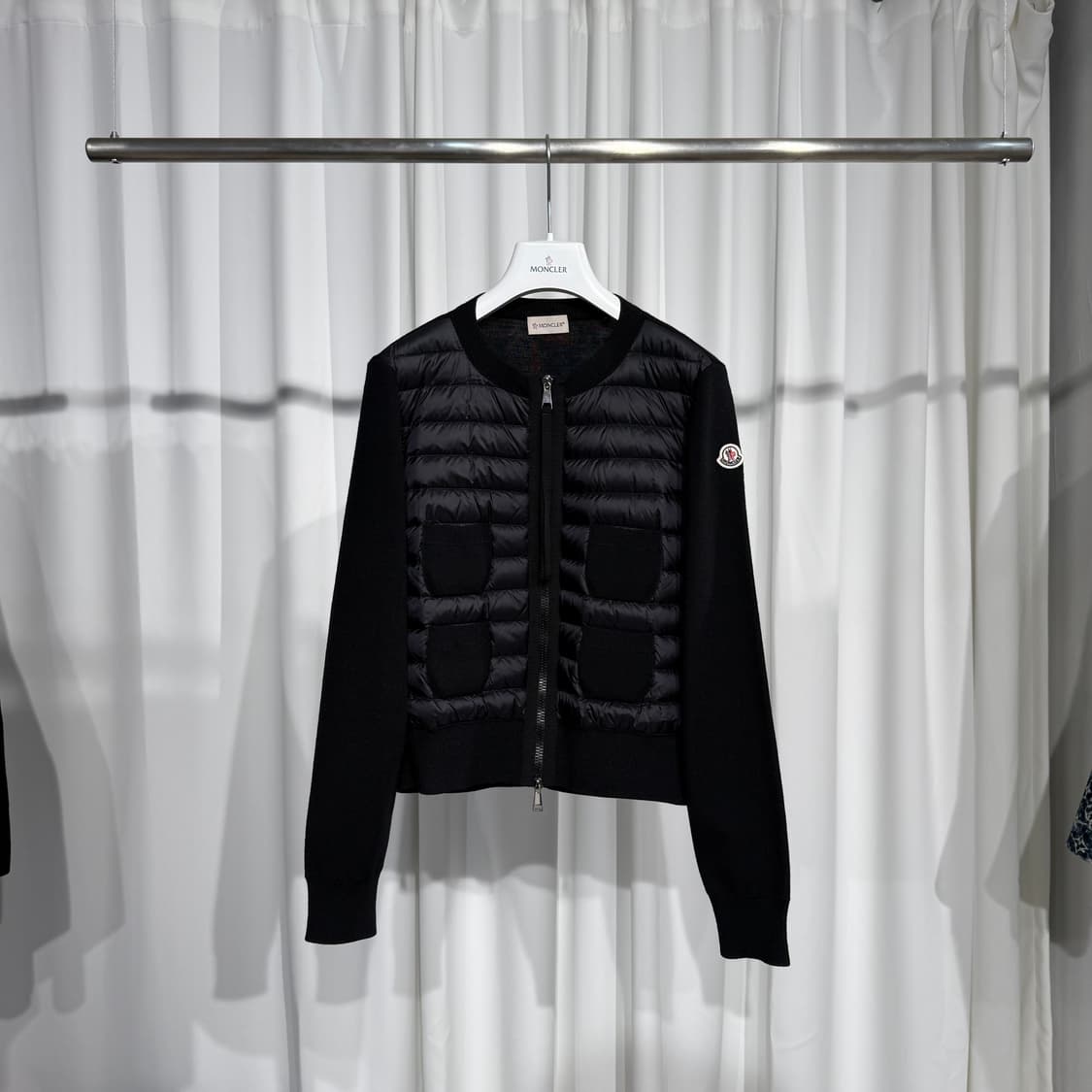 [정품] 몽클레어 몽클레르 패딩 울 집업 니트패딩 상품이미지2