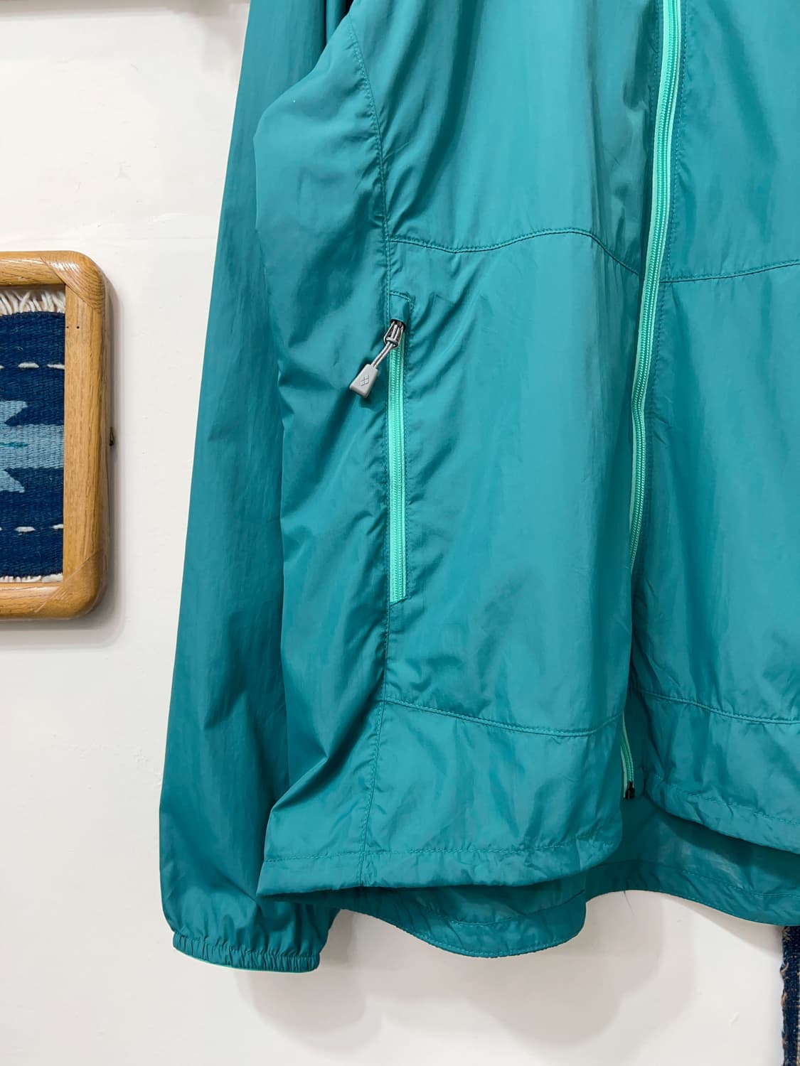 MONT BELL  Lightweight Hooded Wind Jacke 상품이미지6