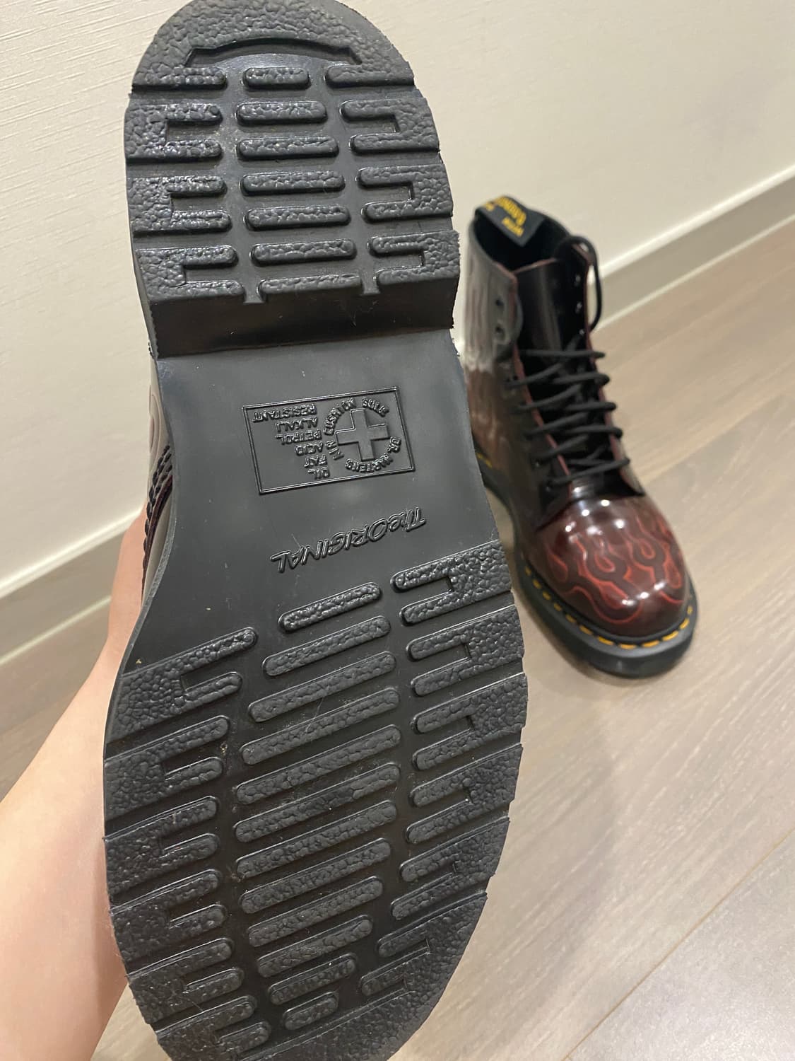 닥터마틴 인페르노 사이즈260 상품이미지4