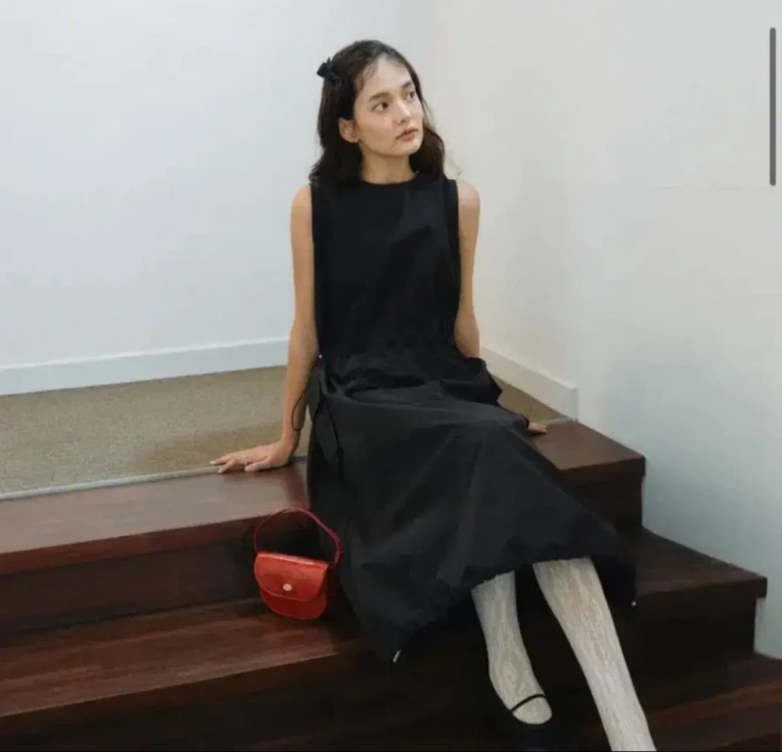 라퍼지포우먼, 오로 맥시 스트링 슬리브리스 원피스 상품이미지1