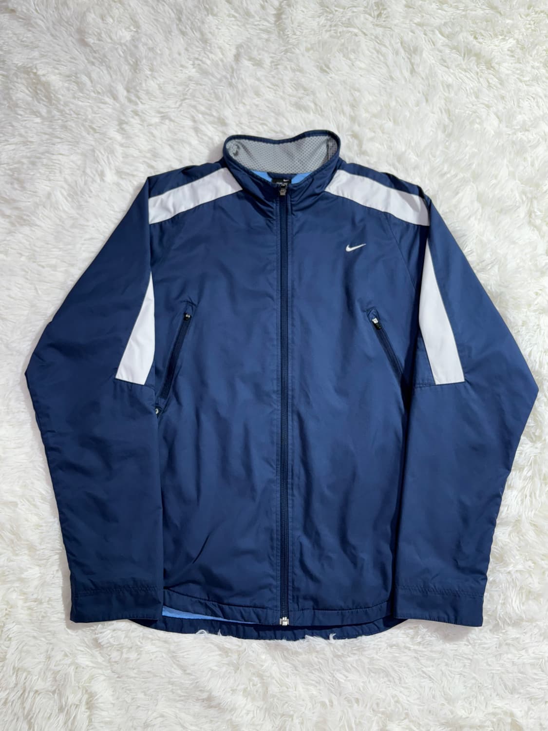 나이키 00‘s 네이비 사이드라인 스우시 바람막이  상품이미지3